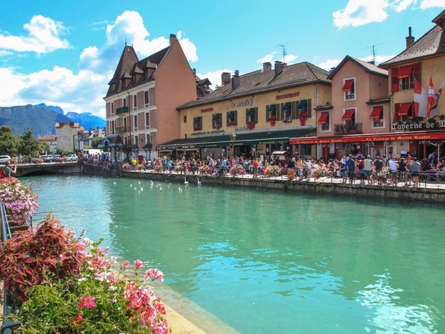 Tour guide in Annecy