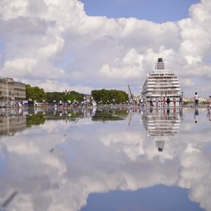 Tour guide in Bordeaux