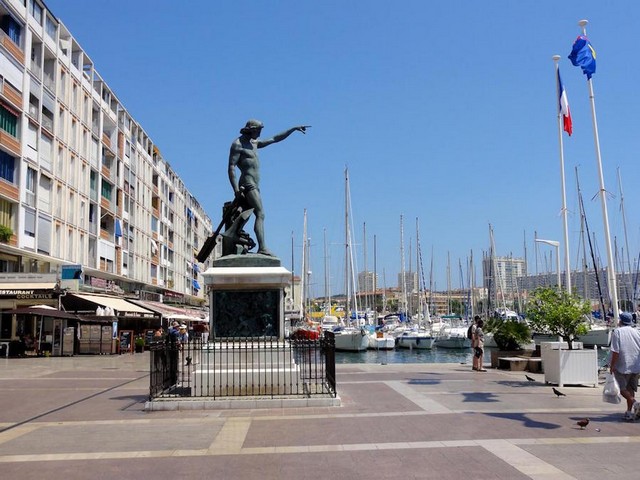 Tour guide in Toulon