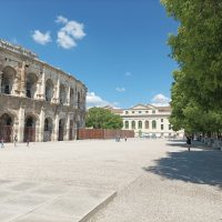 Tour guide in Nimes