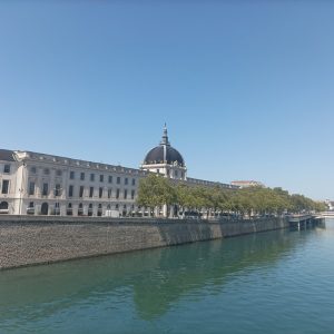 Guided tour from the Rhône to the Saône – 3 hours