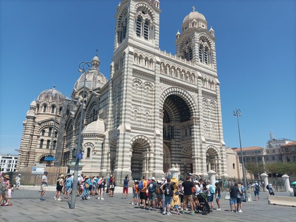 Guided tour in Marseille, Romain Bouchaud