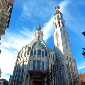 Guided tour in Vichy – 2 hours