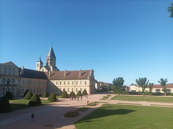 Tour guide in Cluny, Romain Bouchaud