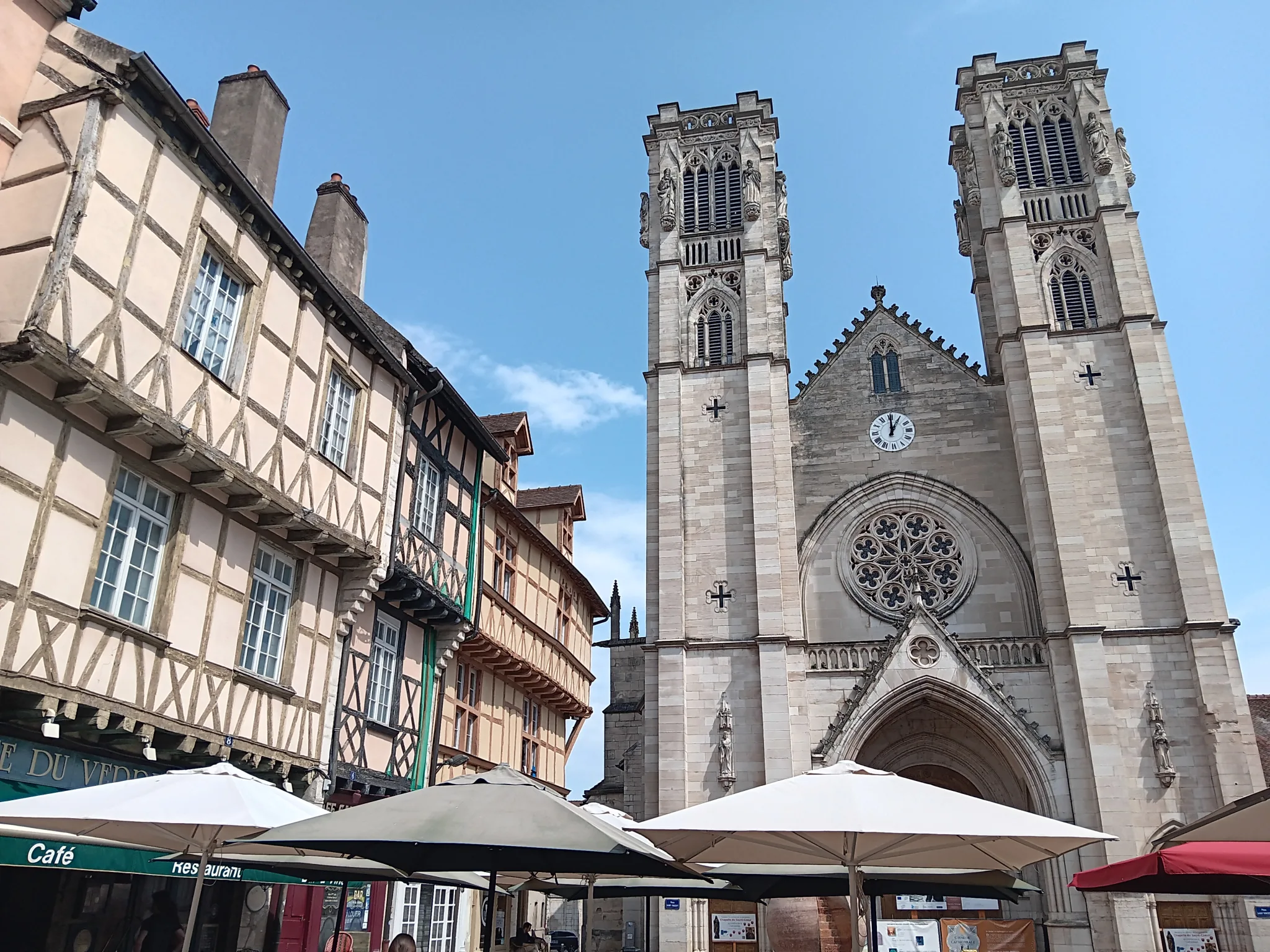Guided tour in Chalon, Romain Bouchaud
