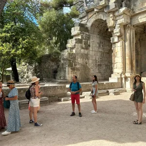 Guided tour in Nîmes – 2 hours