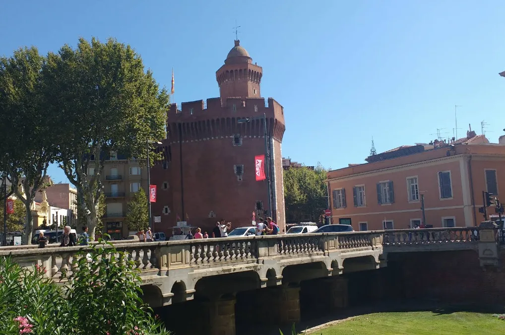 Guided tour in Perpignan